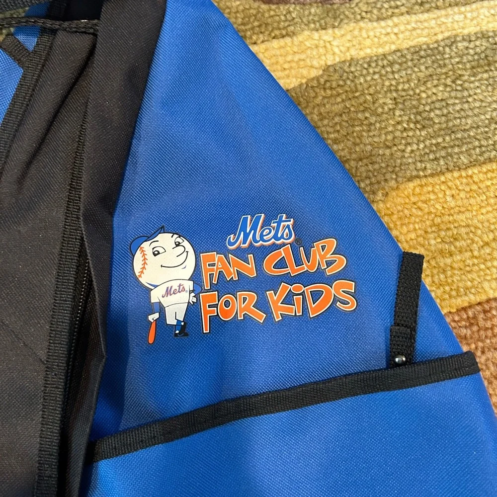 NY Mets Baseball Mr. Met Mascot MLB Fan Club For Kids Sling Backpack Bag Blue